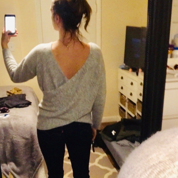 Cross-crossed Super Comfy Sweater - Picture 1 of 5